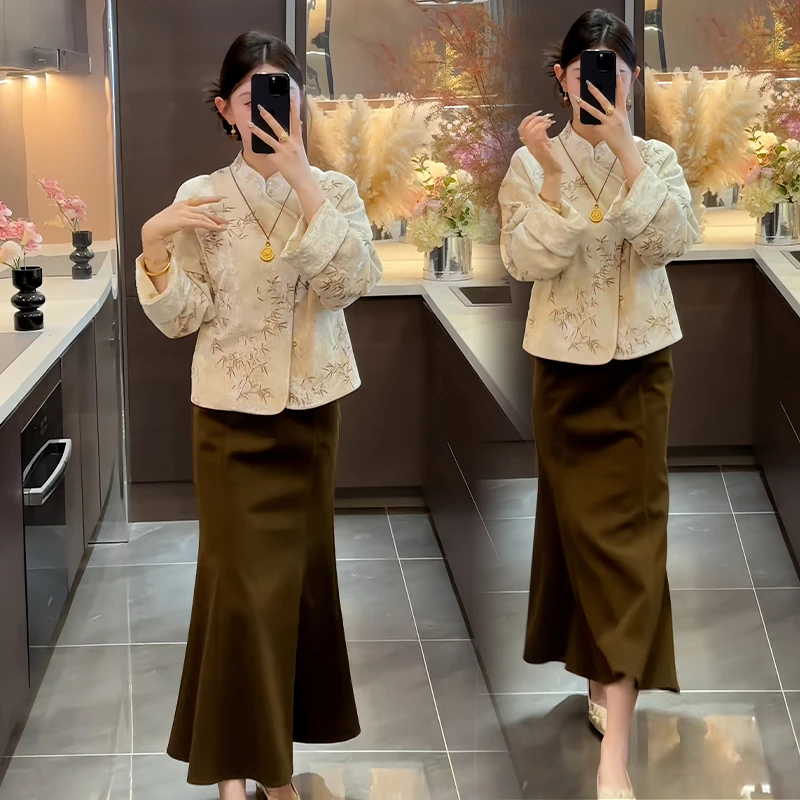 慵懒风国风减龄休闲套装女2026春秋新款拼接上衣鱼尾半身裙两件套