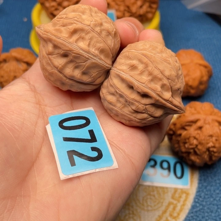把件文玩核桃核桃