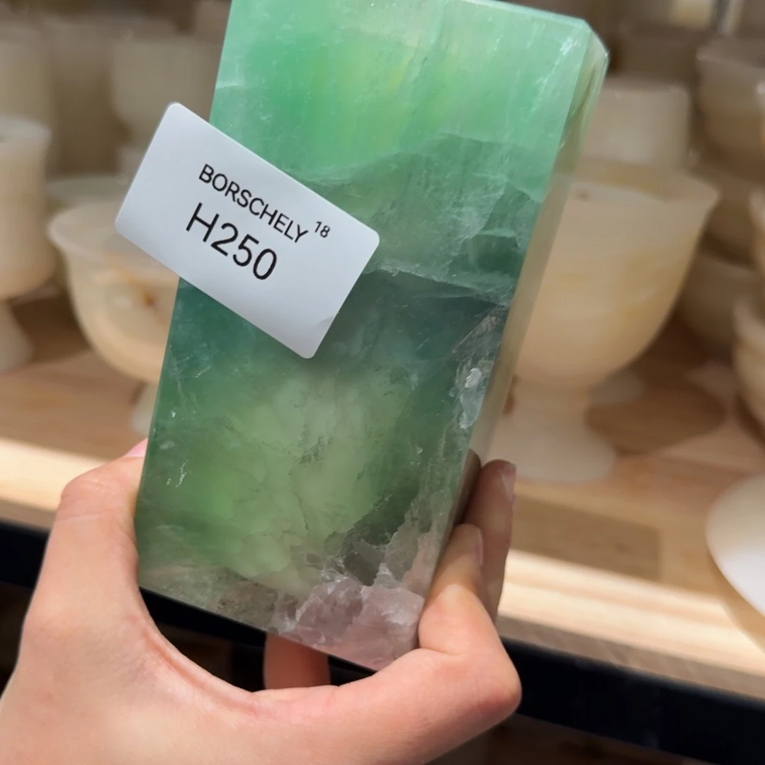 H250。              花。