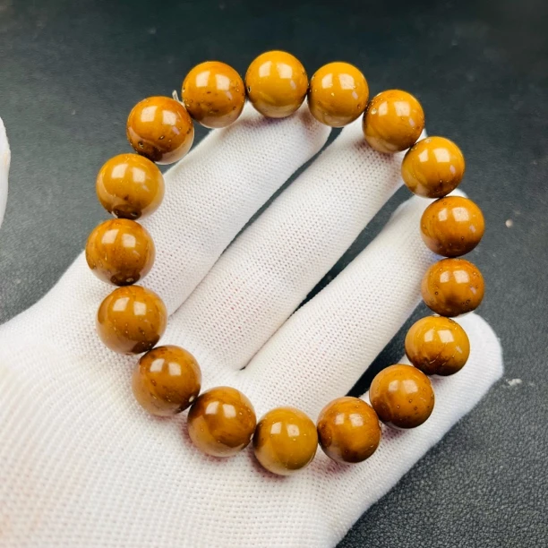 精品天然紫金鼠菩提，高油性，高密度，上色快，个性时尚