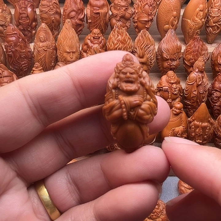 吊坠橄榄核20黄财神
