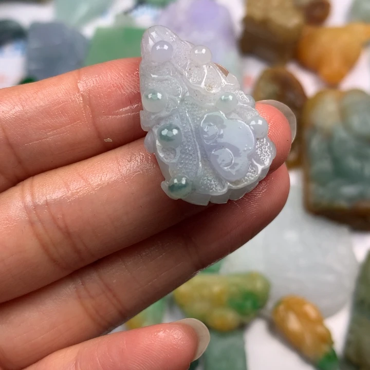 定制翡翠未镶嵌翡翠