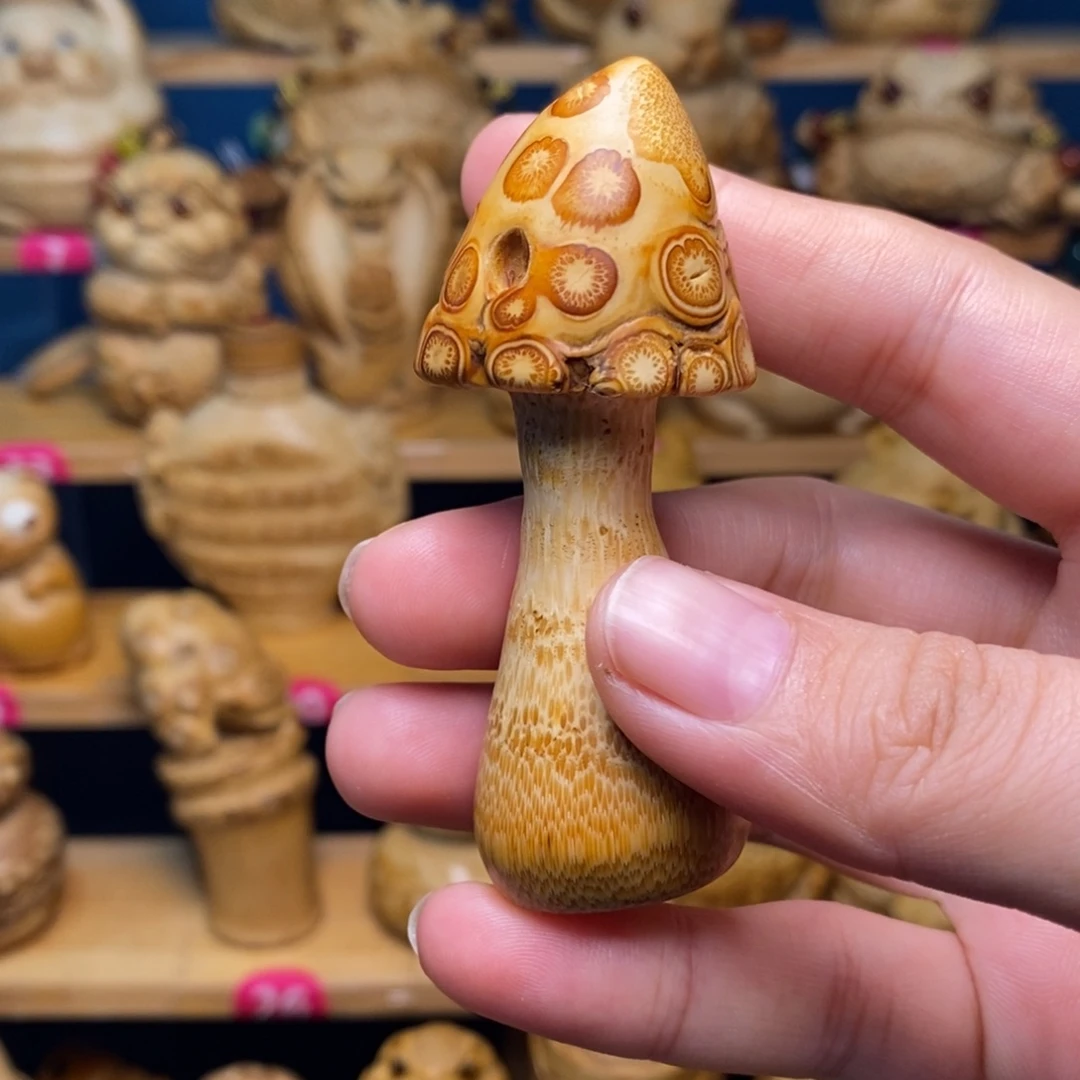 竹蘑菇竹雕精工制作