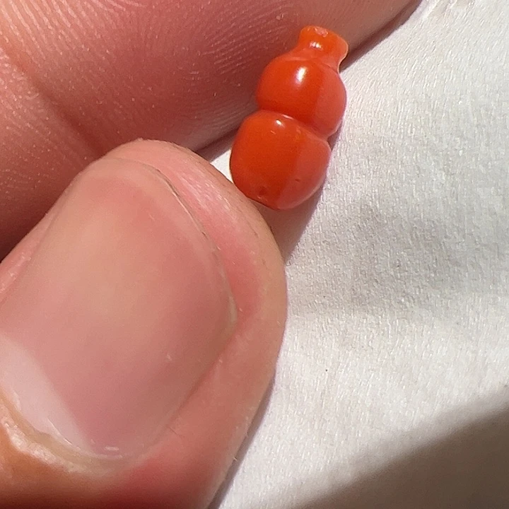 玻璃颈饰你在一起的