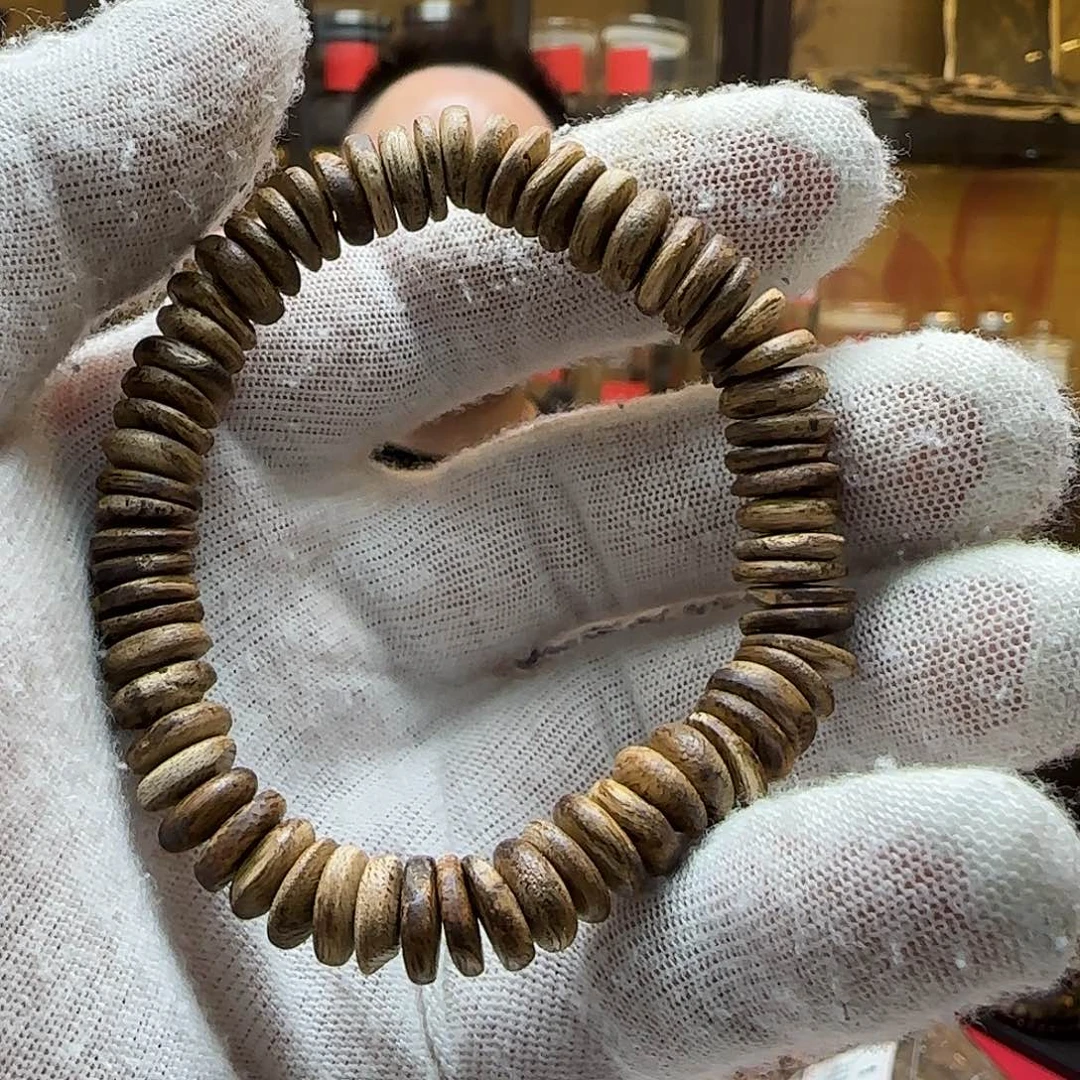 沉香碎屑沉香国香棋楠虫漏珠9mm