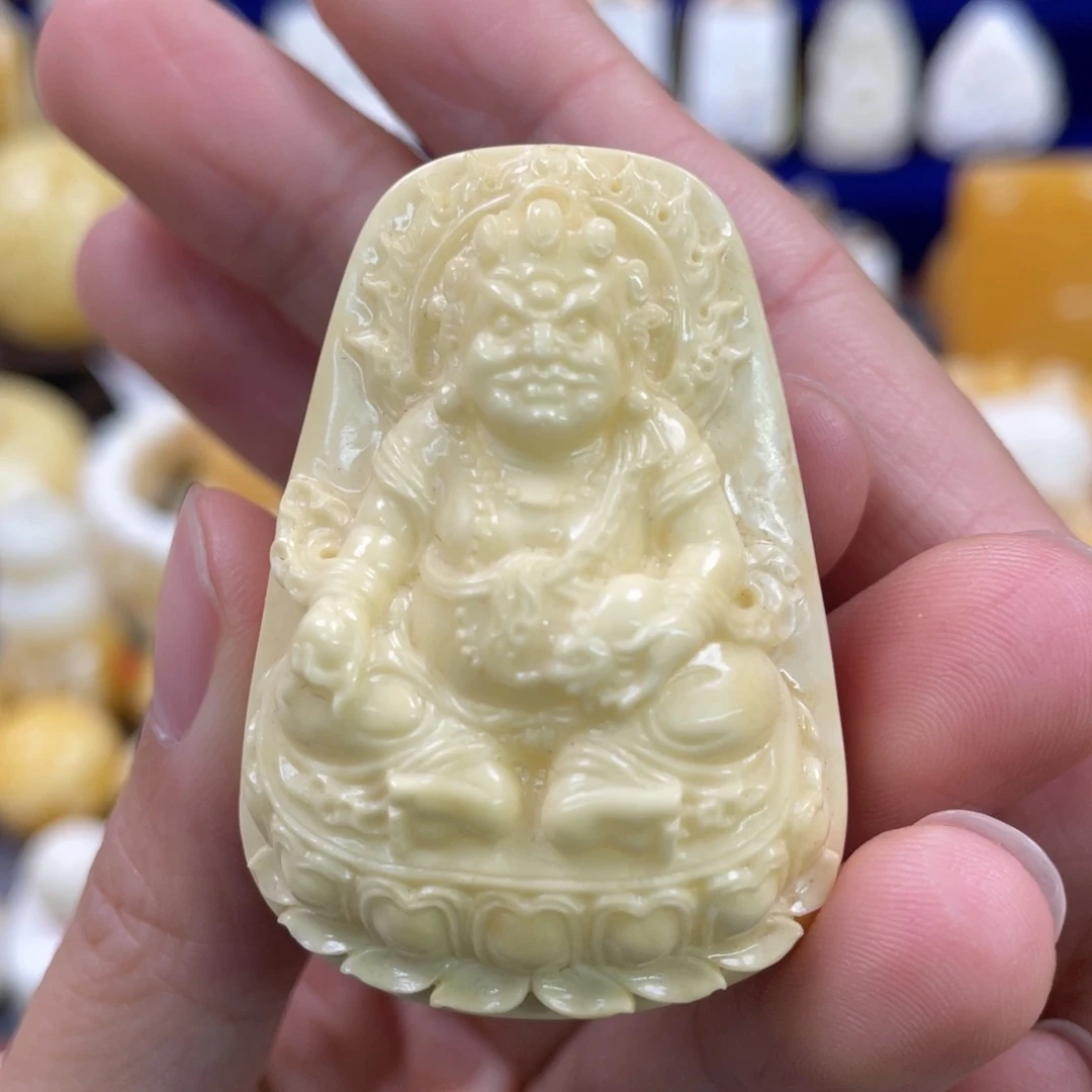 蜜蜡裸石未镶嵌琥珀蜜蜡雕刻黄财神