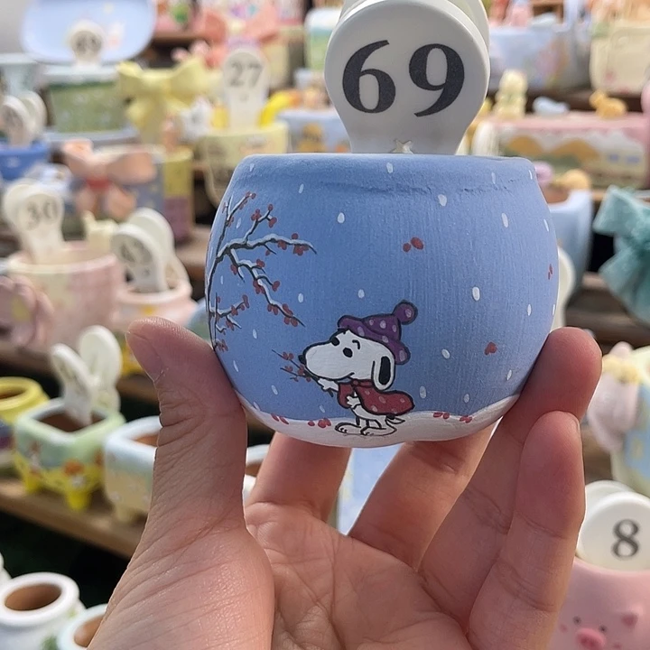 69….手工手绘花盆