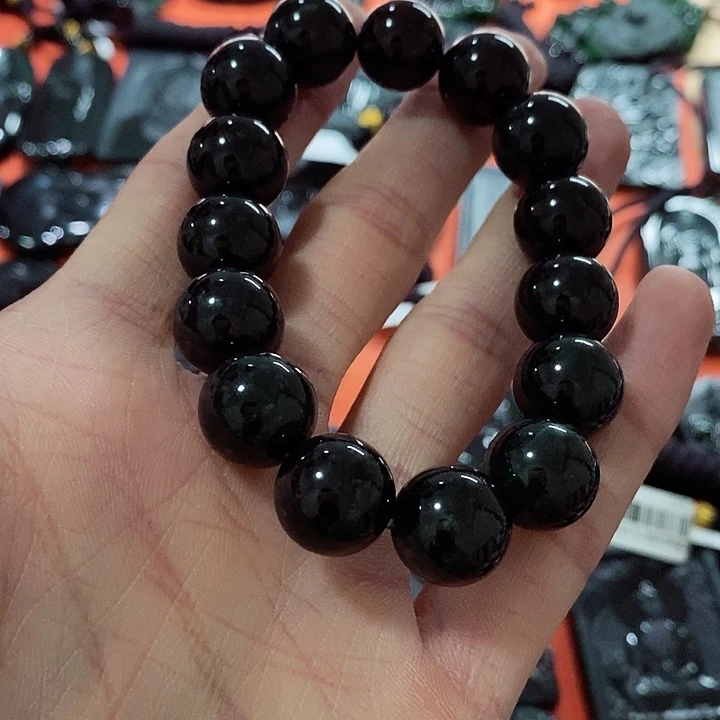 翡翠未镶嵌颈饰翡翠e