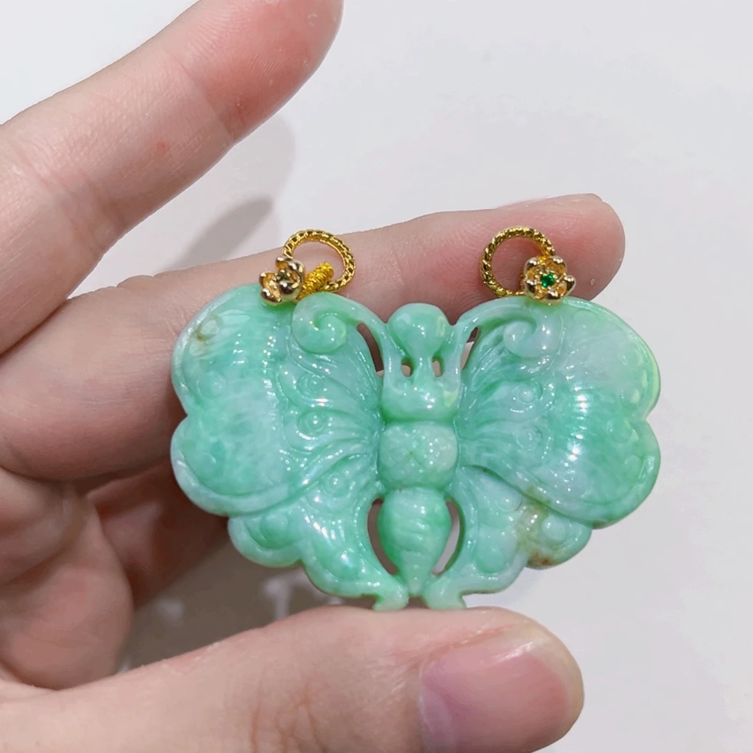 翡翠合金吊坠(赠链)代编织有瑕疵