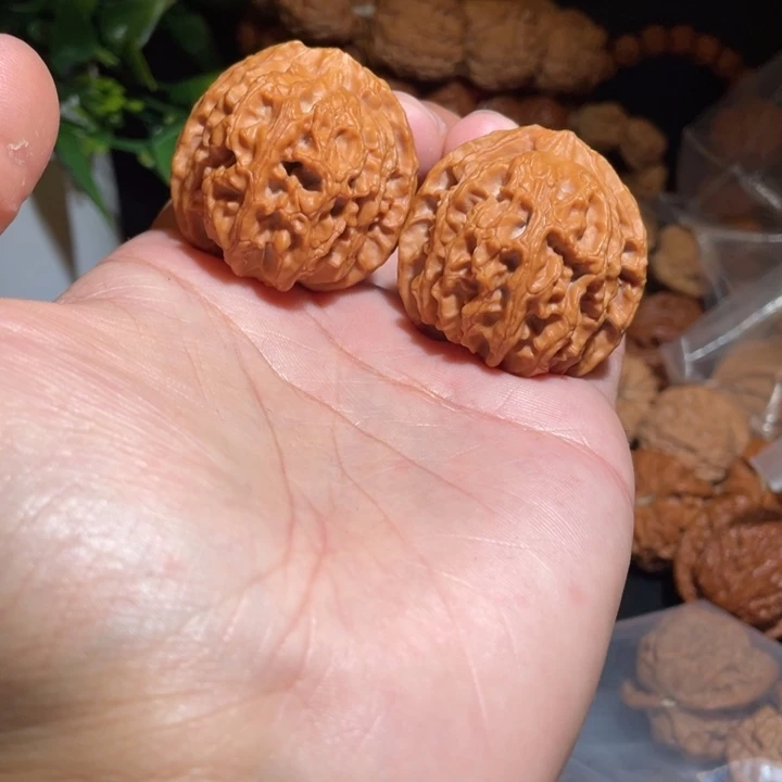 文玩核桃把件39苹果园