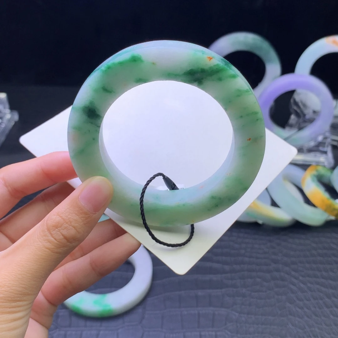 定制翡翠正未镶嵌