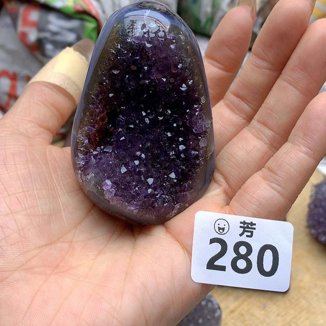 紫晶大型摆件（非配饰）未镶嵌