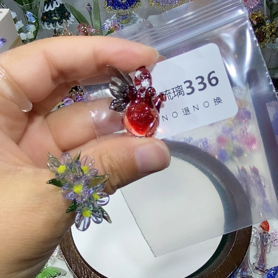 糕***`玻璃吊坠（不含链）336蝴蝶心脏