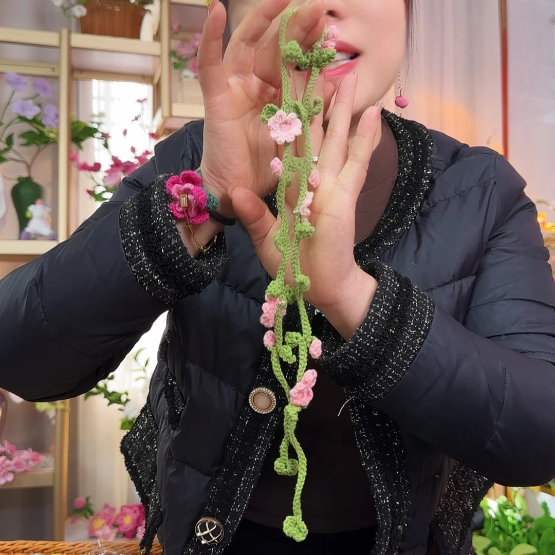 纯手工钩织发带的