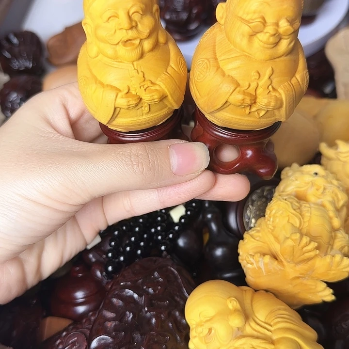 木黄杨木一对夫妻手把件