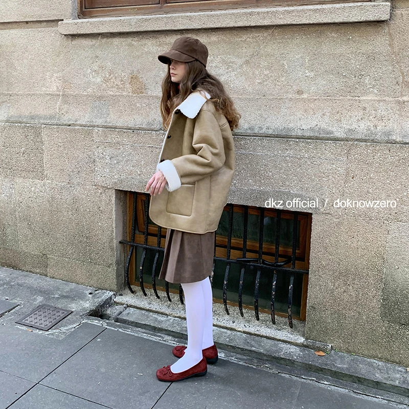DKZ百搭翻领皮毛一体外套