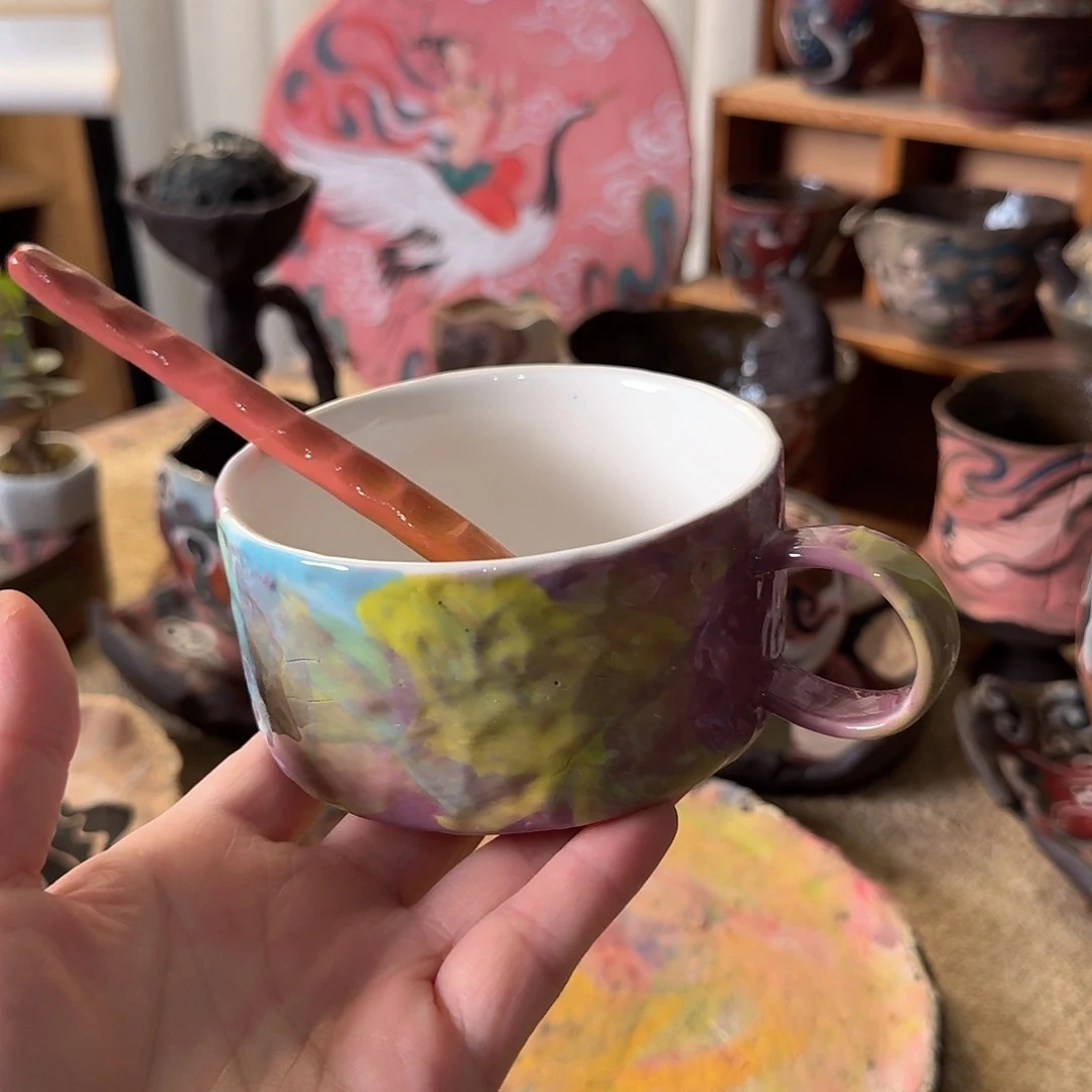 手工制作各种精美陶瓷