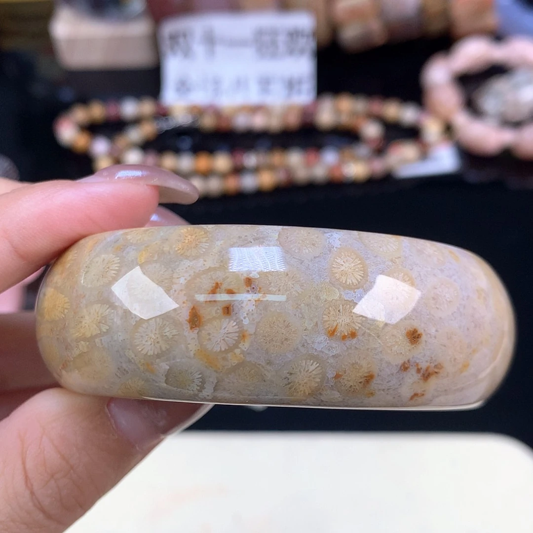 【闪购商品】未镶嵌手镯硅化珊瑚（珊瑚玉）福利手镯55.5（74号）