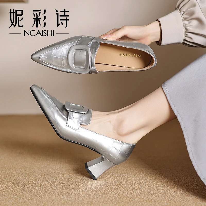 2025年欧美一脚蹬百搭单鞋粗跟优雅气质软底女鞋百搭通勤1299Y