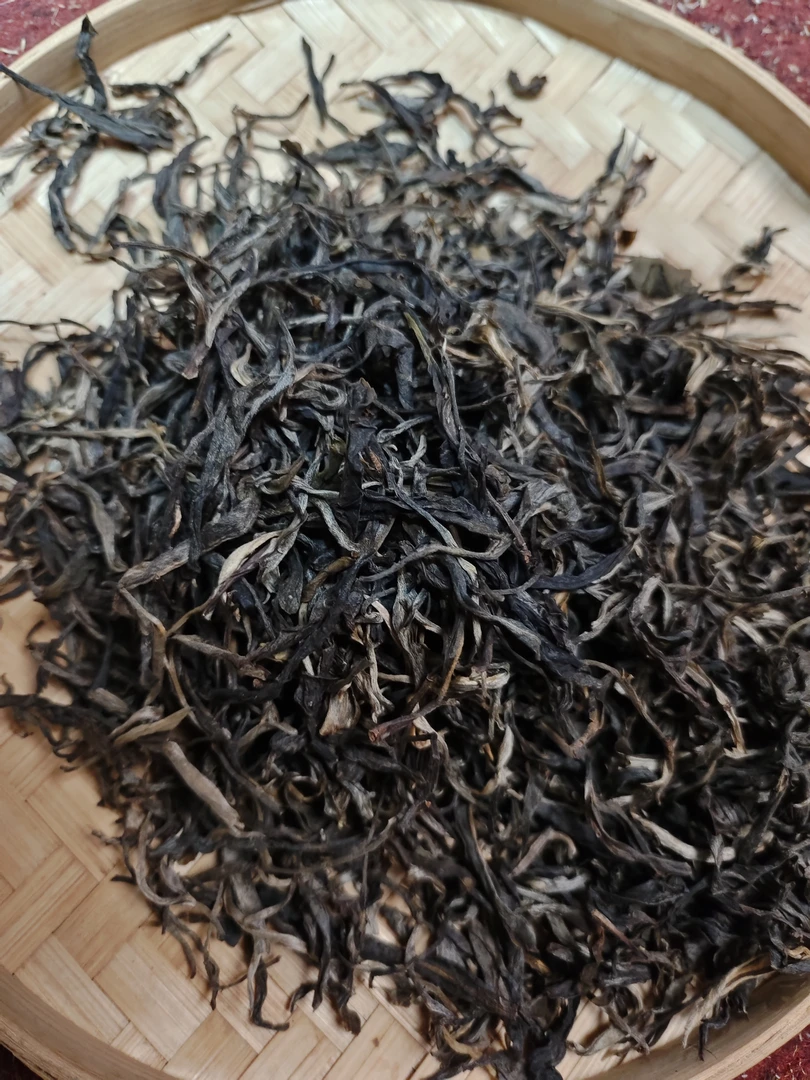 云南姑娘的茶 2022普洱苦竹山古树头春 云南普洱生茶 100g/散茶