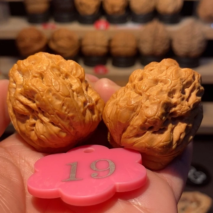 梅***～木质类灭霸金蟾38尺寸，福利对，不退不换