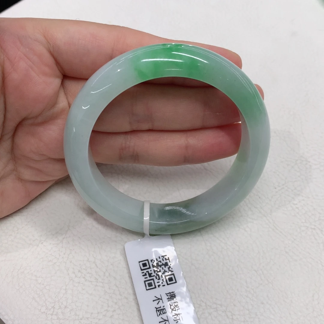 未镶嵌手镯翡翠53.6圈口飘绿正圈