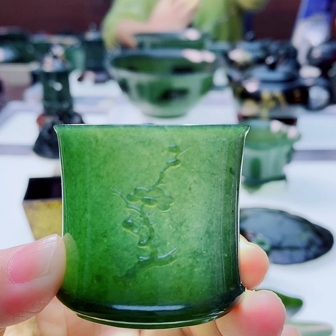 未镶嵌和田玉把件