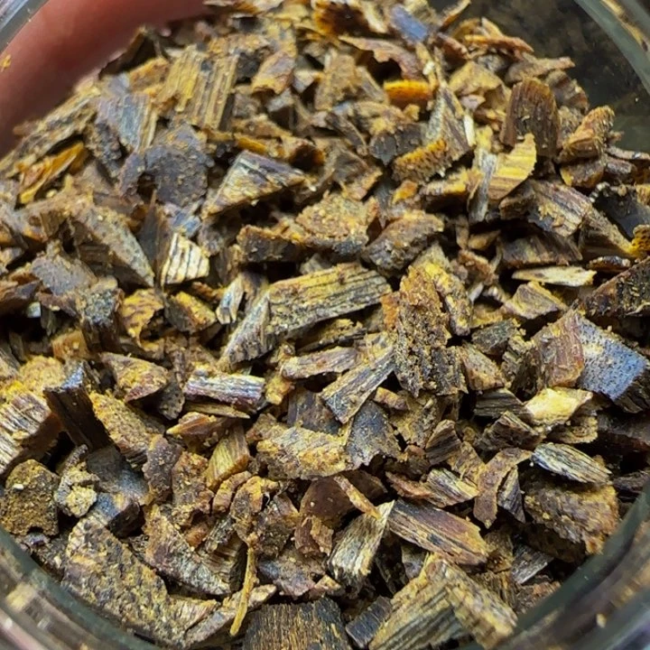 悠***闲树脂制品红奇天然碎料50克