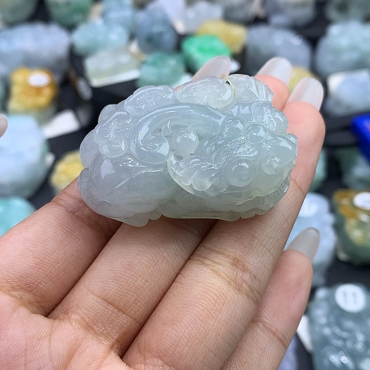 翡翠未镶嵌颈饰天然缅甸翡翠