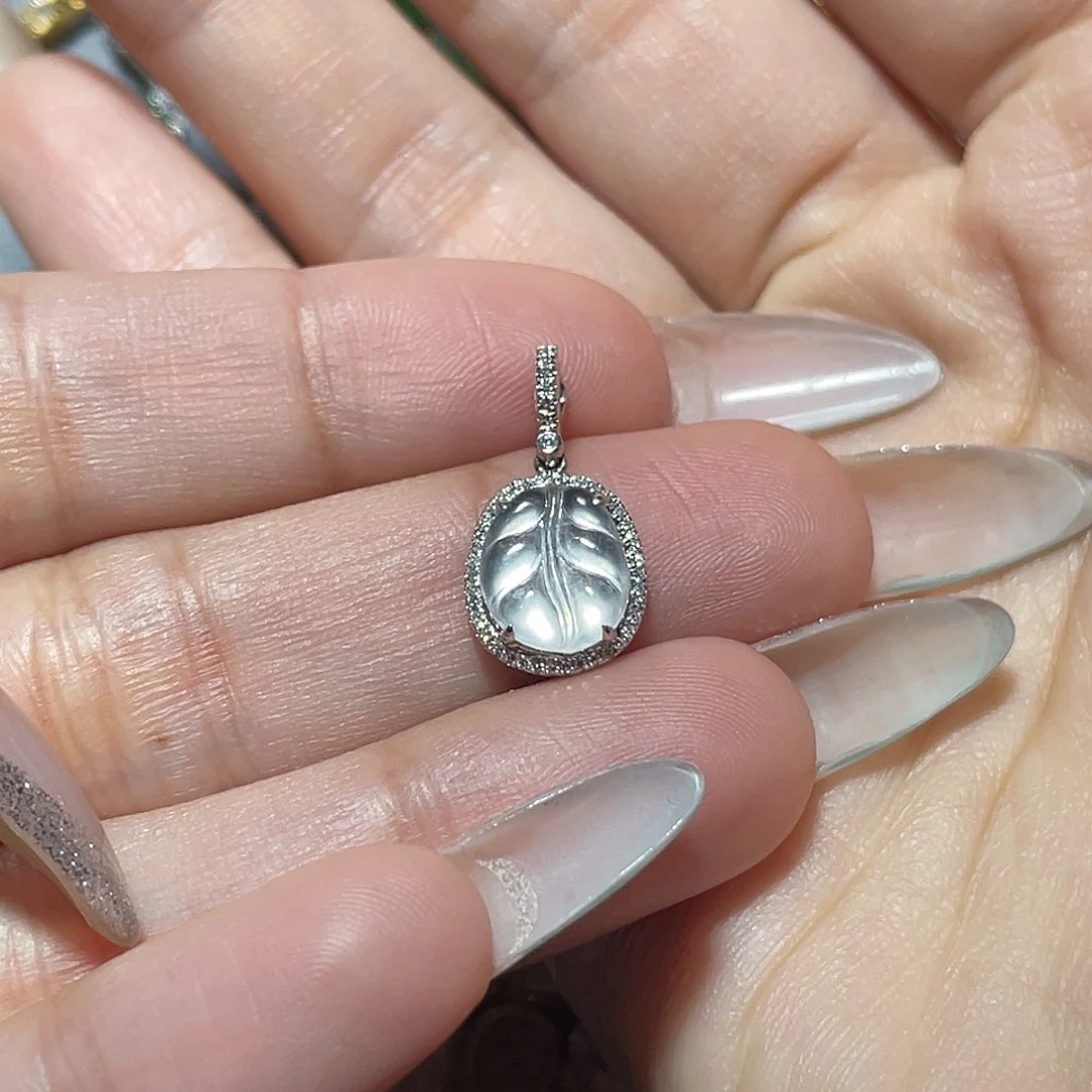 吊坠(不含链)18K金镶嵌翡翠潘*