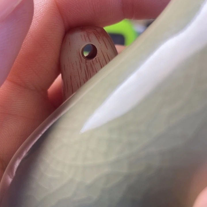 吉***现代陶瓷工艺杯子