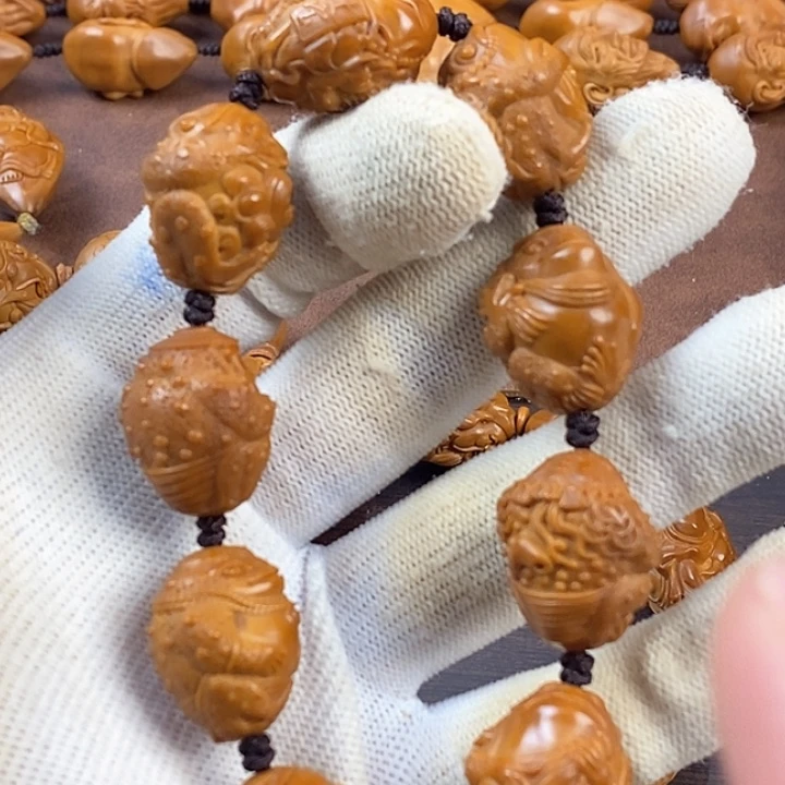 手串/手链橄榄核金蟾