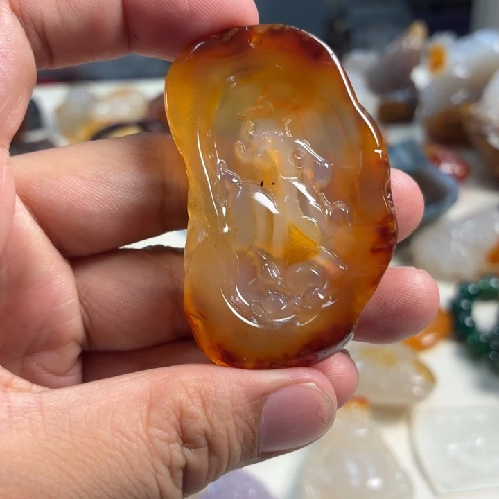 未镶嵌颈饰玛瑙/玉髓