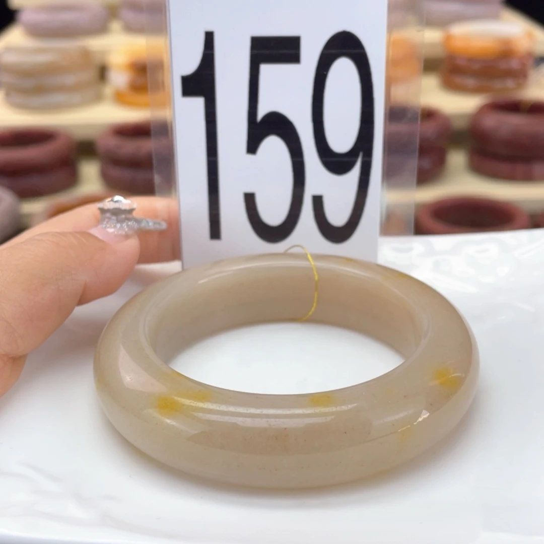 【闪购商品】石英质玉手镯未镶嵌