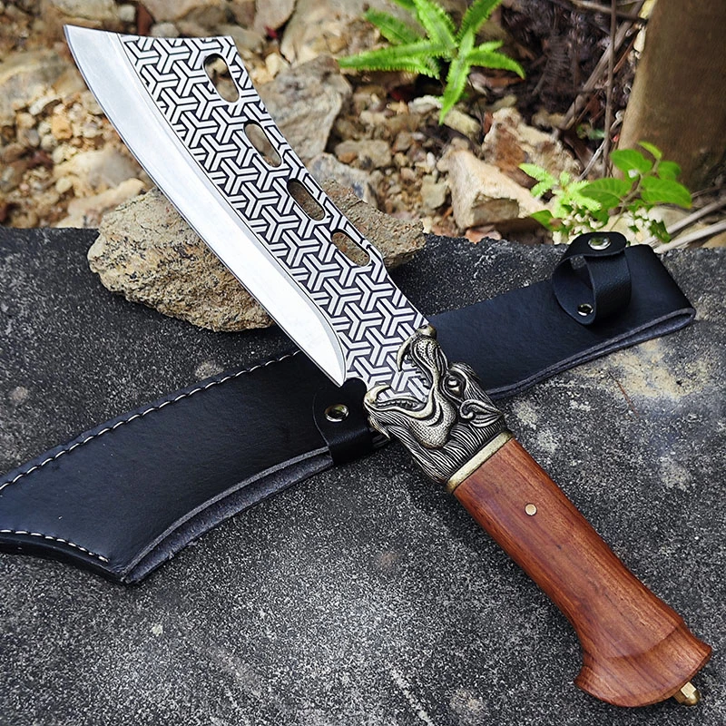 龙泉手工砍骨刀老师傅手工制作一体打斩骨刀户外砍柴砍树劈柴刀