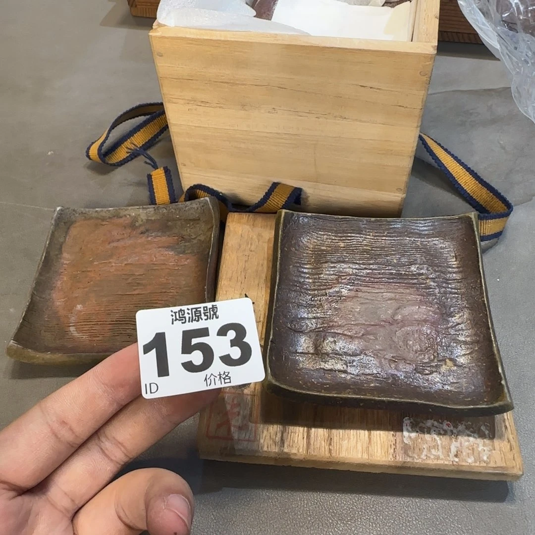 迪***哥陶瓷中古美术装饰工艺品