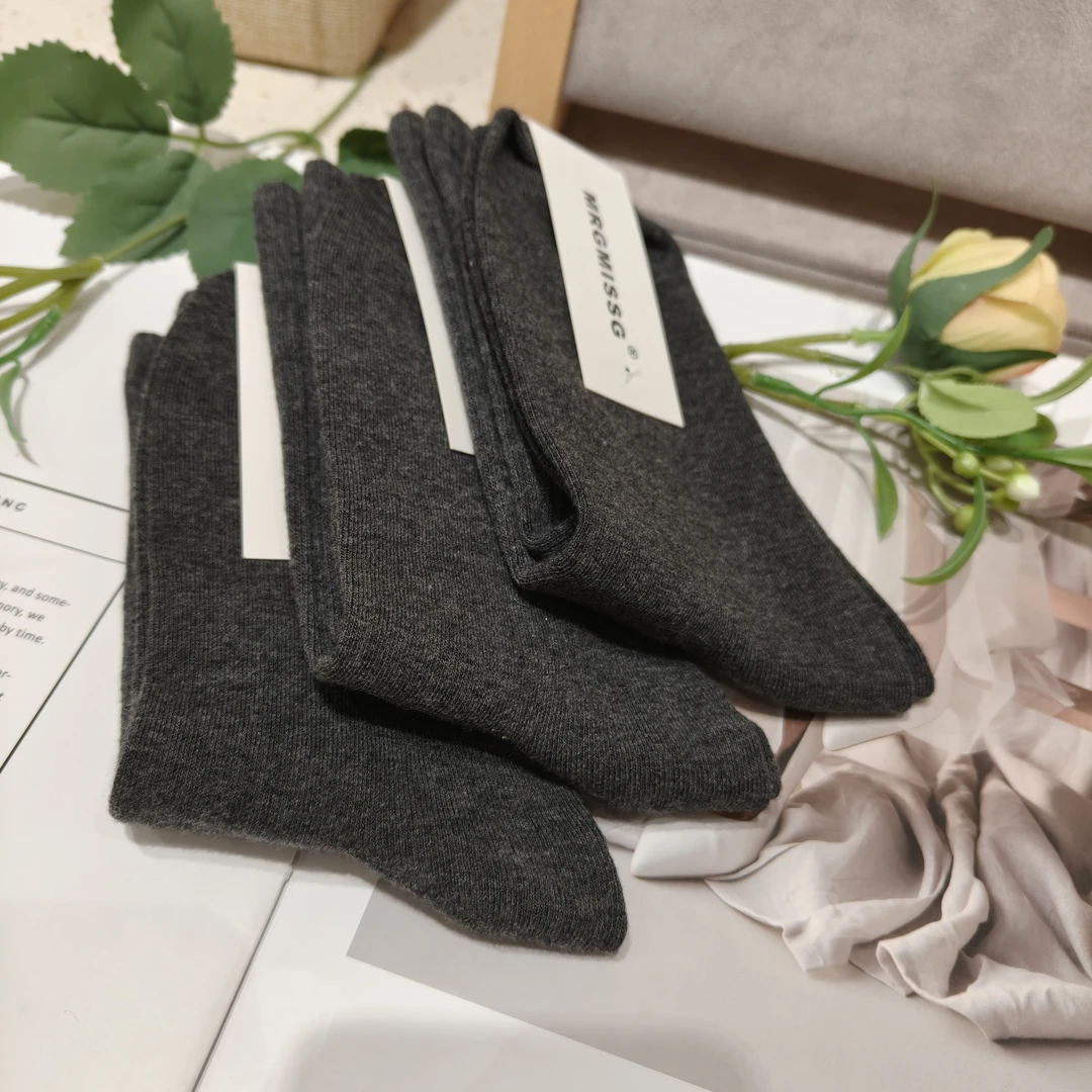 【伟伟专属】多色中筒袜四季款多色排汗透气袜