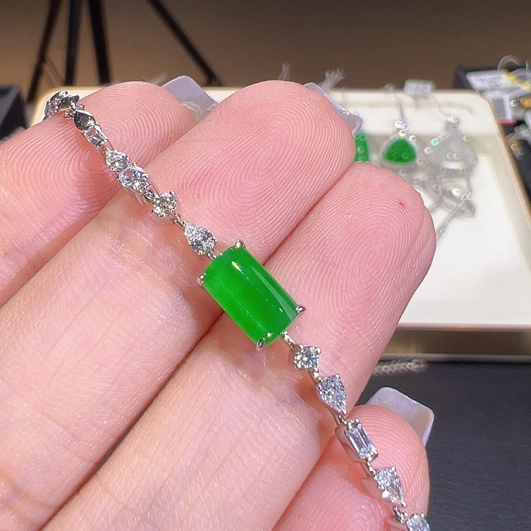 翡翠18K金镶嵌手链翡翠