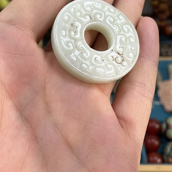 快***后和田玉（糖玉）未镶嵌颈饰