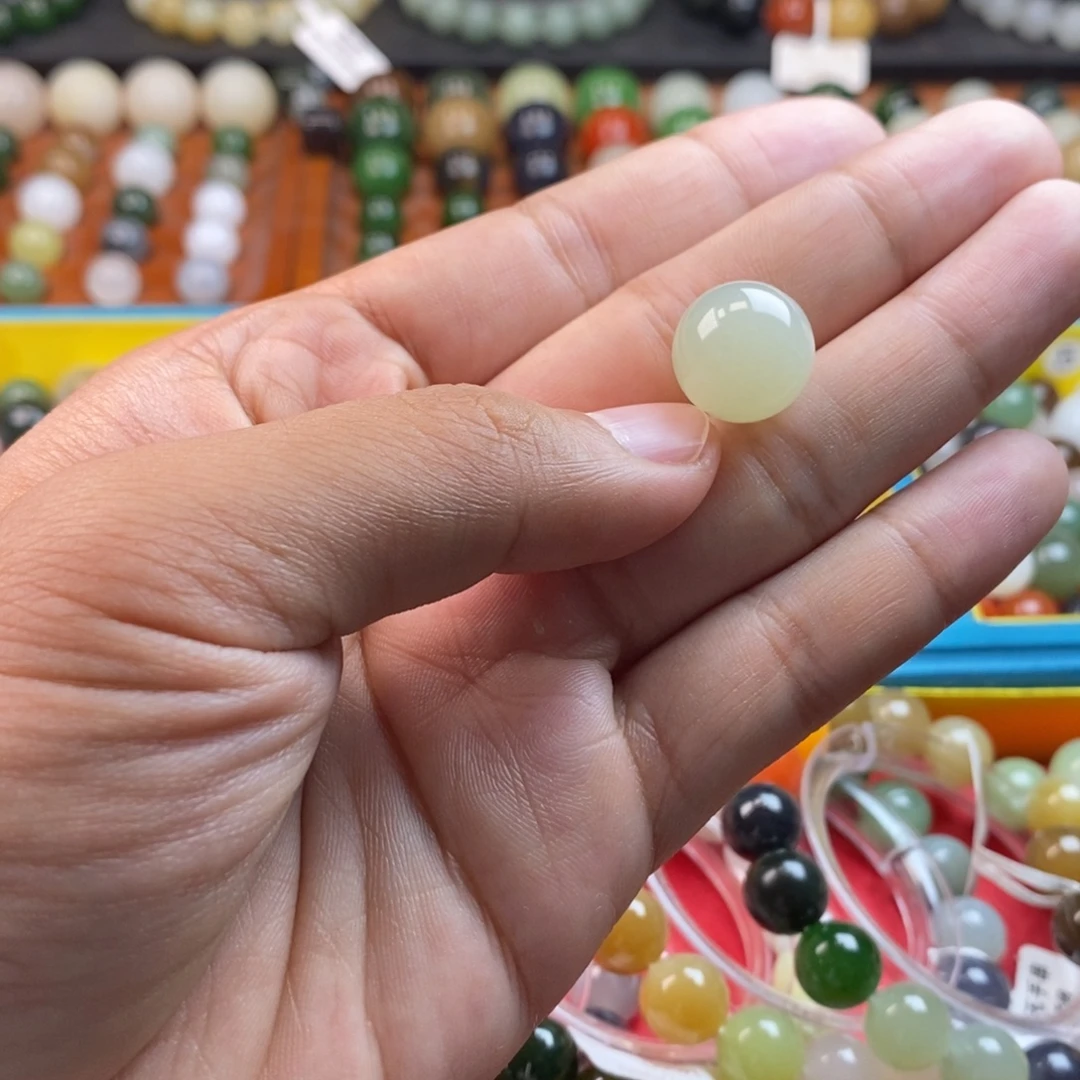 和田玉未镶嵌珠宝奇石卡14荔枝肉晴水y水线