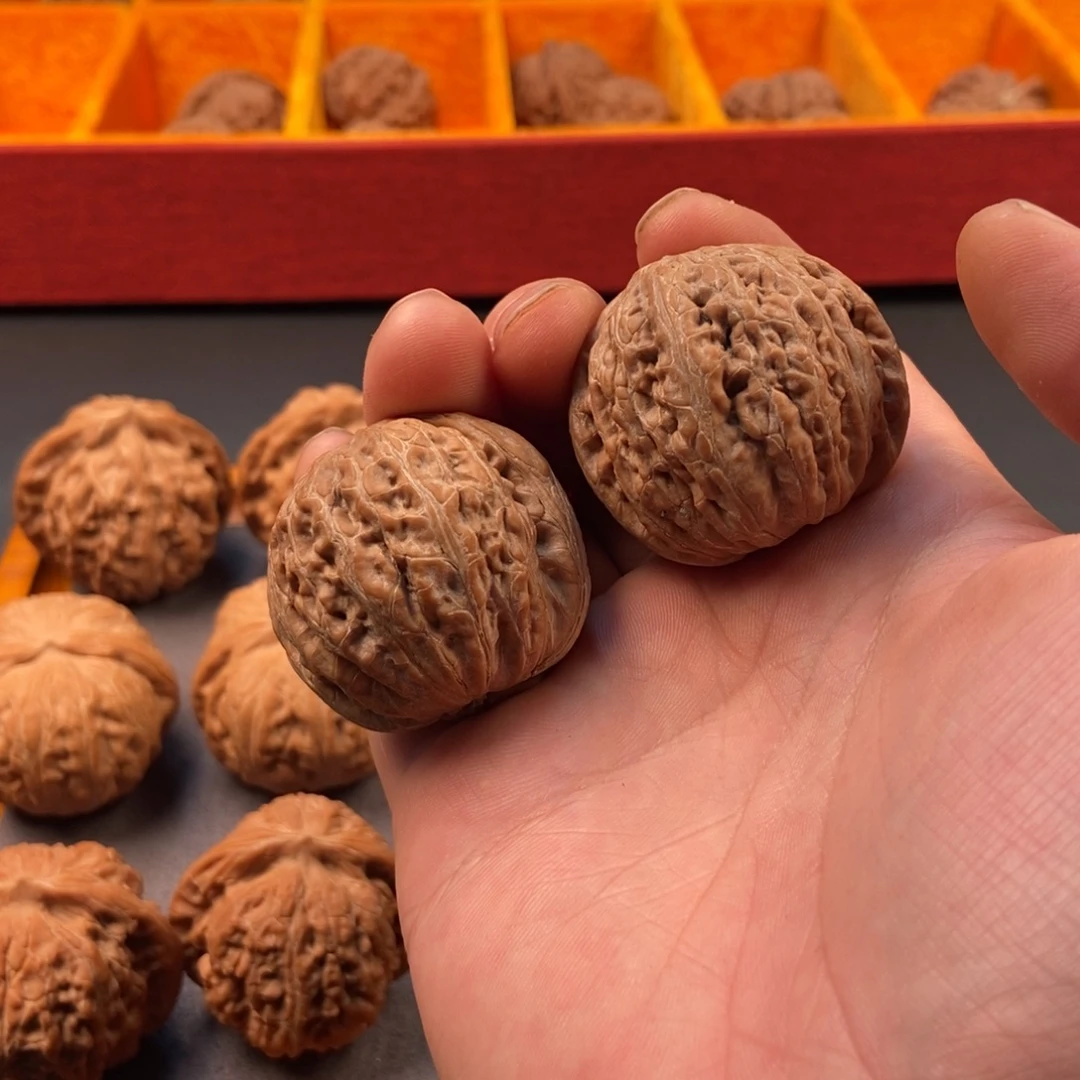 ****定吊坠文玩核桃铁锤全品37