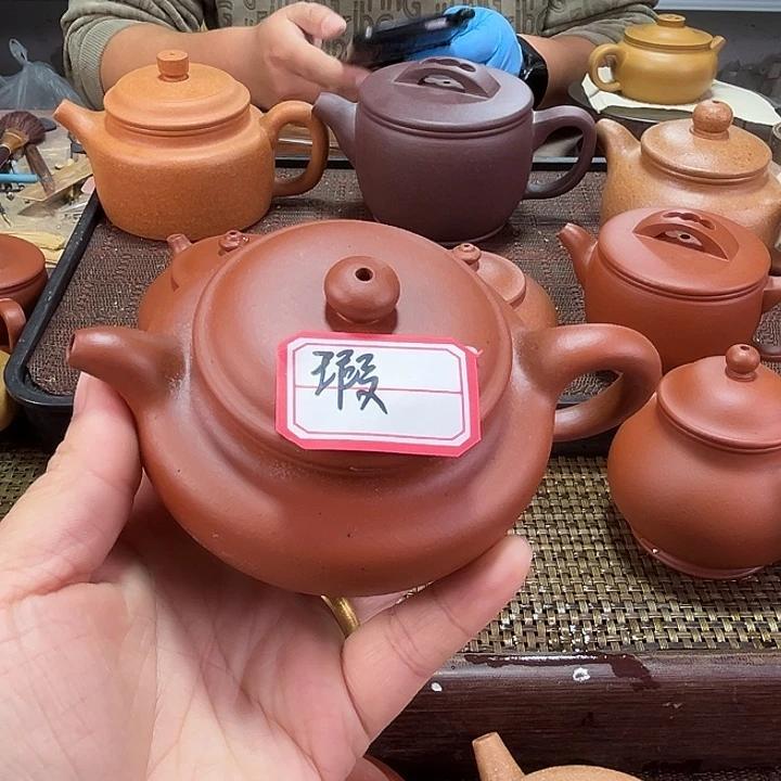 蓝***儿茶壶紫砂瑕疵品180毫升