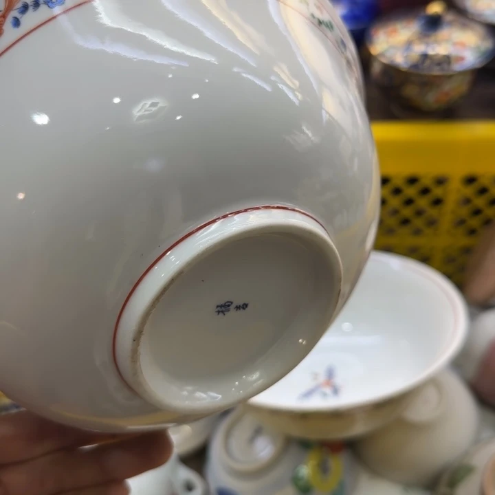 小****瓷片哈哈哈哈哈哈哈