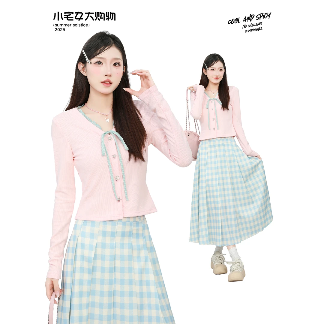 小宅女 巨好看的早秋穿搭套装两件套装假两件针织衫格子半身长裙