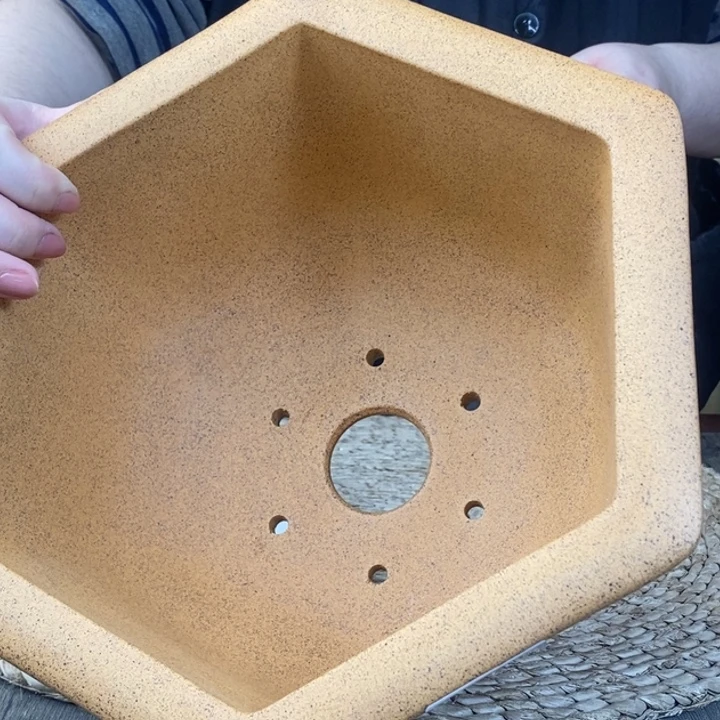 泰***壤紫砂花盆  微微瑕柴烧六方1178