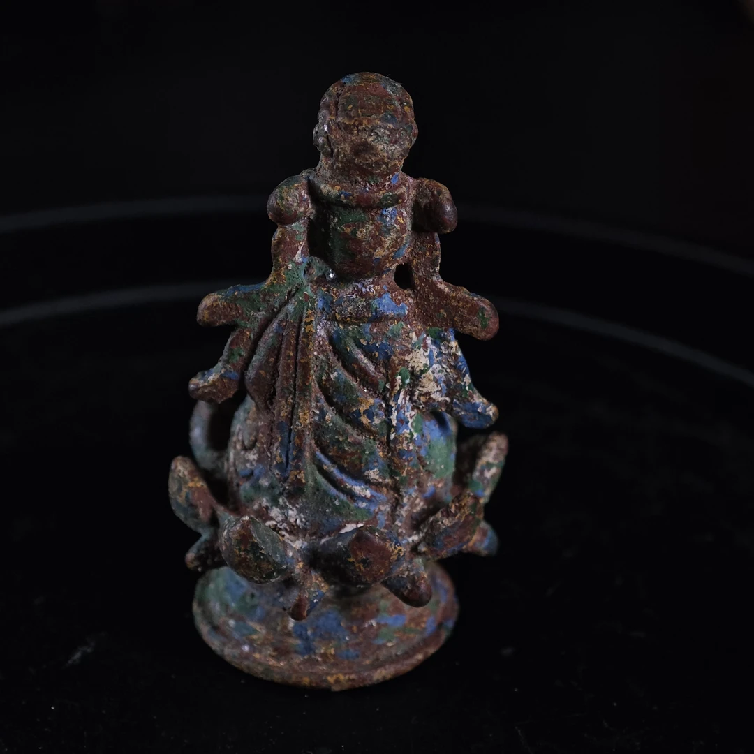 63号（铜）莲花佛