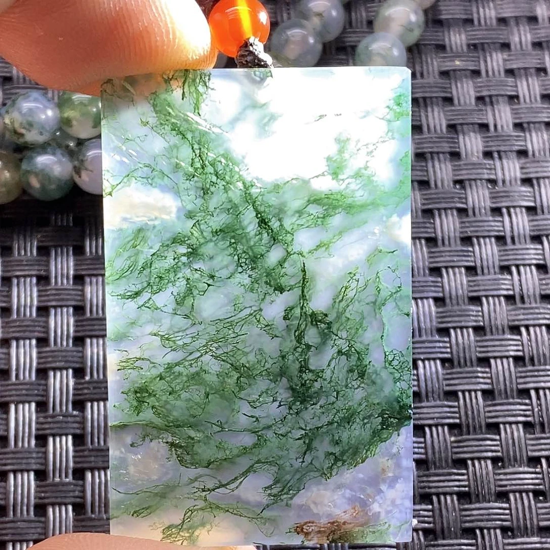 未镶嵌颈饰玛瑙/玉髓门****郭