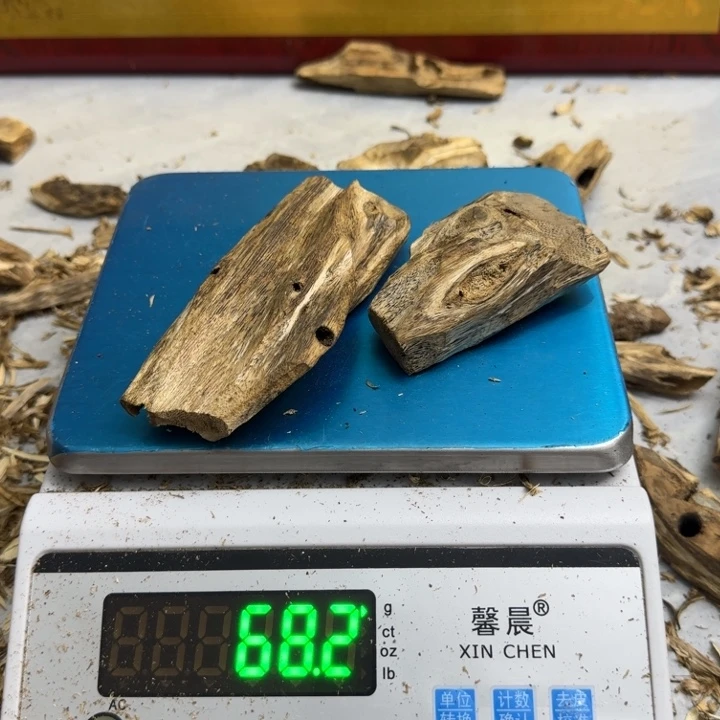 沉香沉香碎屑绿绮楠沉香68克