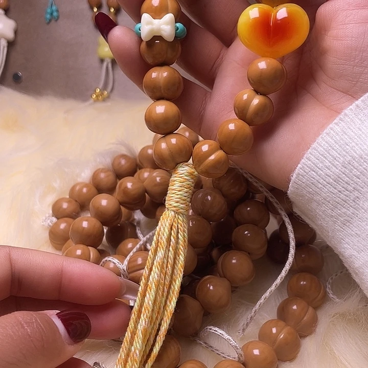 带***猬猴头核桃手串15尺寸镜面柯基屁桃手持全品无暇