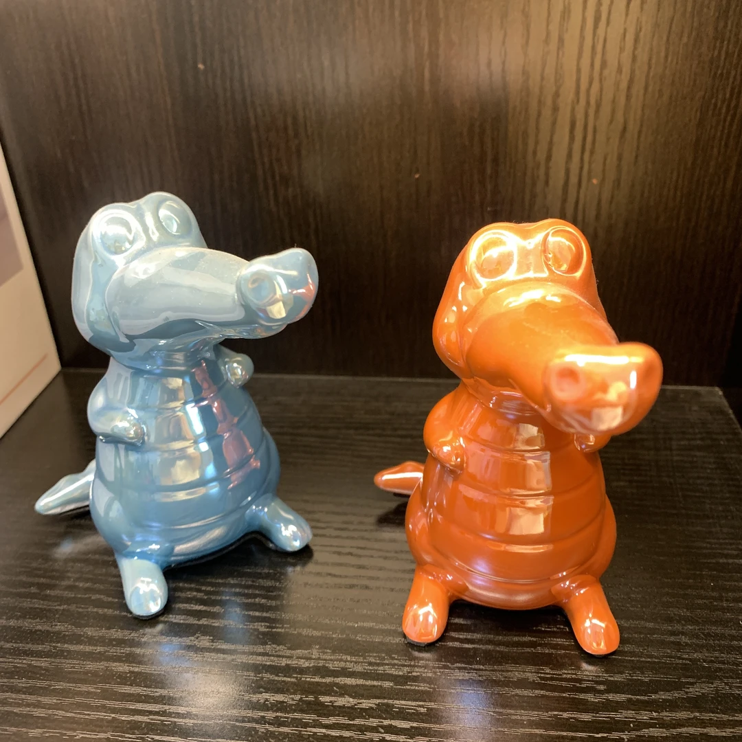 鳄鱼陶瓷客厅酒柜创意家居装饰钥匙收纳摆件